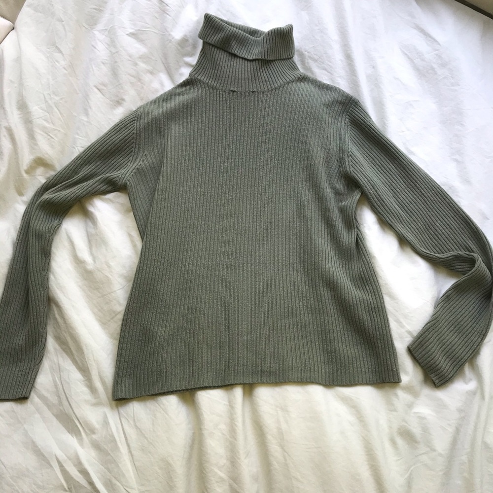 ⚡️3/$20⚡️Green Ribbed Turtleneck Sweater